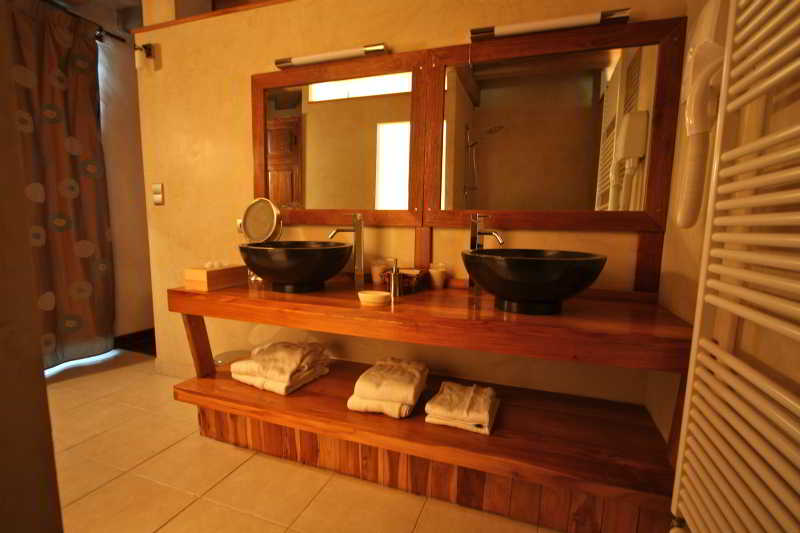 Manoir Hotel Des Indes  | Quimper | Finistere | France 14