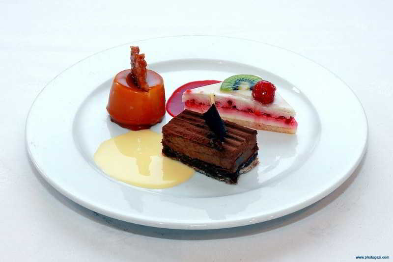 Manoir Hotel Des Indes  | Quimper | Finistere | France 15