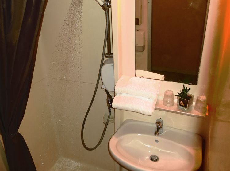 Hotel Crocus Caen Memorial  | Caen | Calvados | Frankreich 13