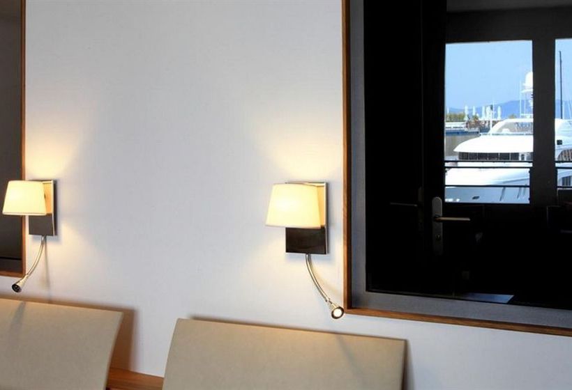 Best Western Premier Hotel Vieux Port  | La Ciotat | Bouches du Rhone | France 17