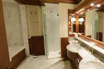 Grand Hôtel Des Alpes  | Chamonix-Mont-Blanc | Haute-Savoie | France 8