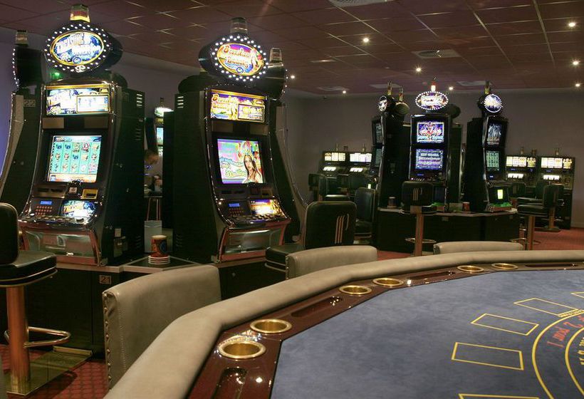 Casino Hotel De La Trinite Sur Mer 