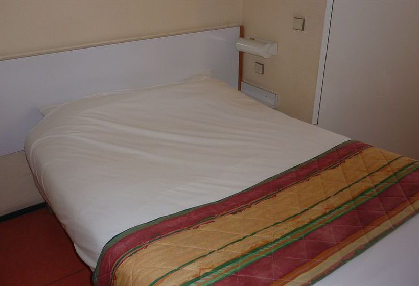 Hotel Premiere Classe Pau Nord Lons  | Lons | Pyrenees-Atlantiques | France 9