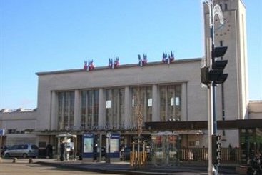 Hôtel De La Gare  | Clermont Ferrand | Puy-de-Dome | France 4