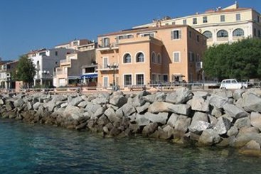 Hotel Perla Rossa Alta Córcega