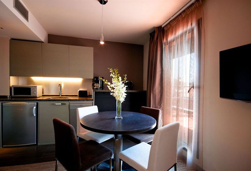 Privilege Apparthotel Clement Ader  | Toulouse | Haute-Garonne | France 19