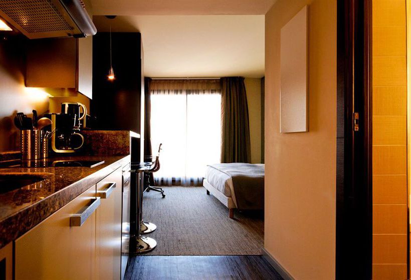 Privilege Apparthotel Clement Ader  | Toulouse | Haute-Garonne | France 7