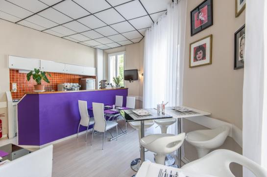 Hôtel Amirauté  | Cannes | Alpes-Maritimes | France 18