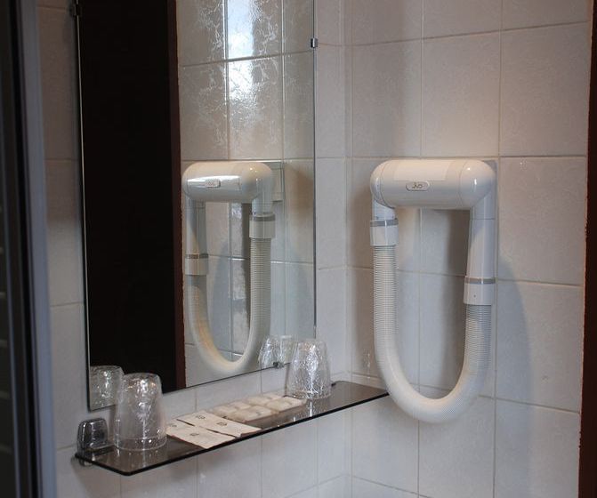 Hôtel Residence de la Tour  | Malakoff | Hauts-de-Seine | France 12