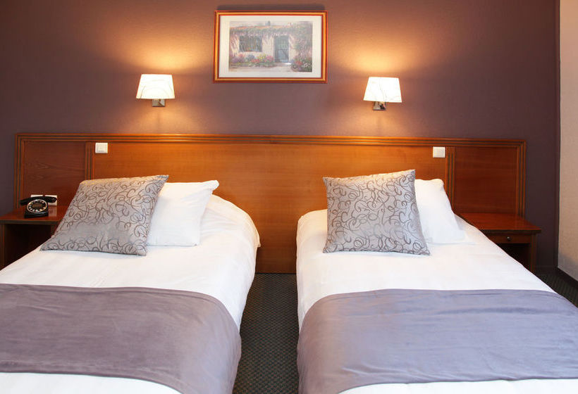 Comfort Hotel Paray Le Monial  | Paray le Monial | Saone-et-Loire | France 11