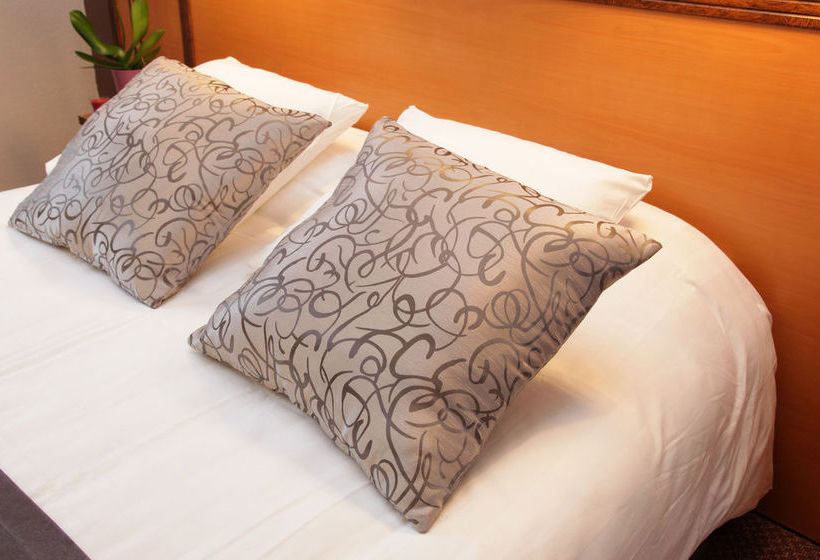 Comfort Hotel Paray Le Monial  | Paray le Monial | Saone-et-Loire | France 8