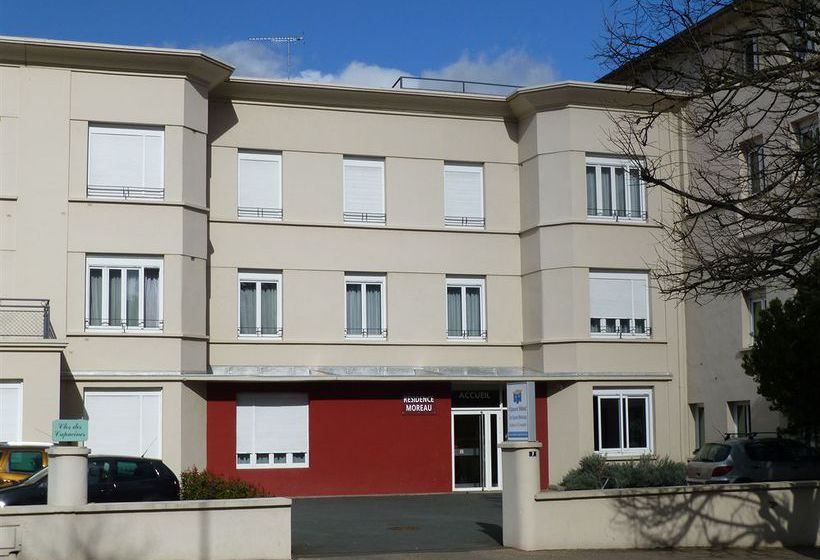 Macon Le Cours Moreau  | Macon | Saone-et-Loire | Francia 2