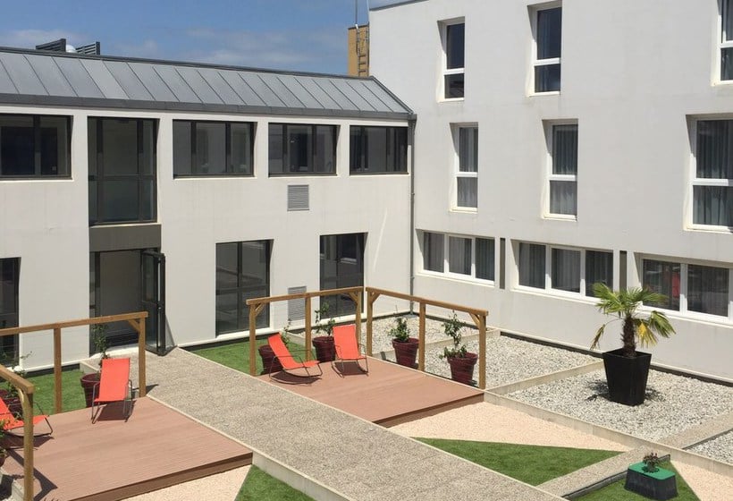 Hôtel Comfort Suites Pau Idron  | Pau | Pyrenees-Atlantiques | France 11