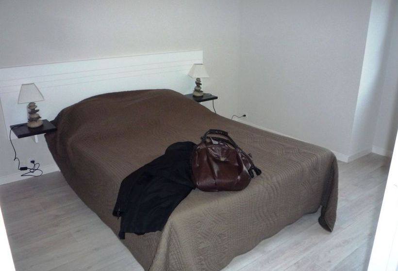 Hôtel Les Isles De Sola  | Grandcamp Maisy | Calvados | France 18