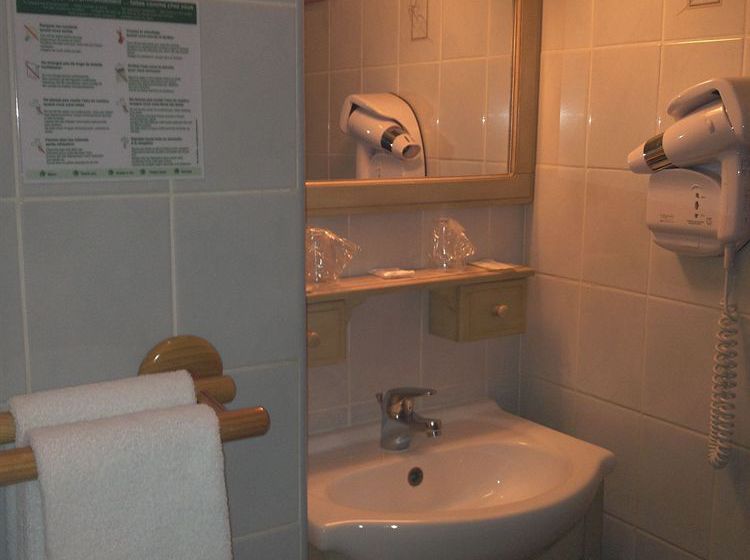 Hôtel Acanthe Du Temple  | Nîmes | Gard | France 6