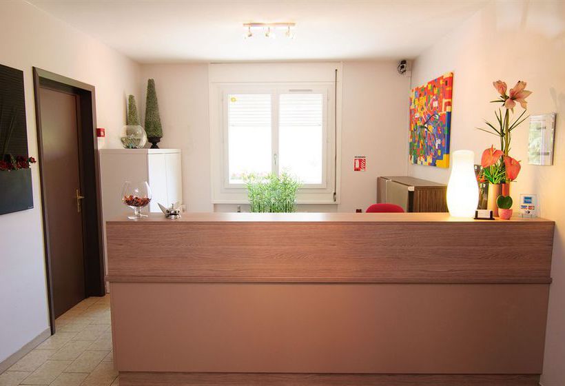 Citotel Hotel Dauly  | Bron | Rhone | France 9