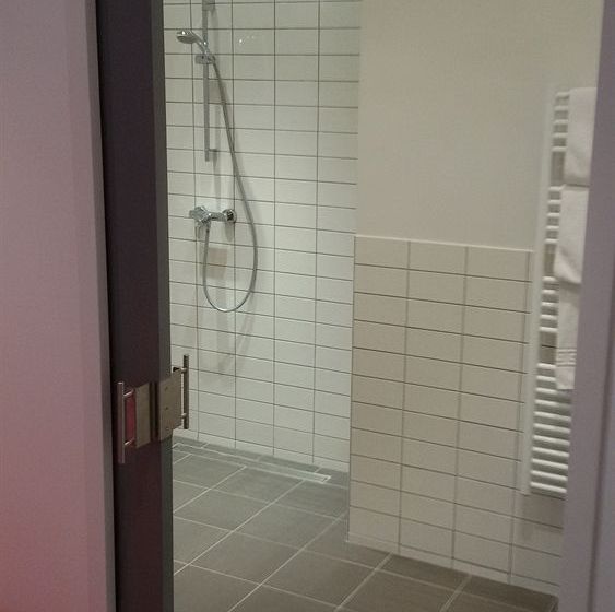 Hotel Boissiere  | Levallois Perret | Hauts-de-Seine | France 16