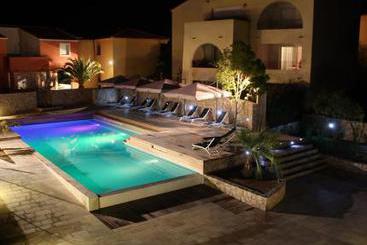 Motel Les Alizes  | L'Île-Rousse | Haute-Corse | France 2