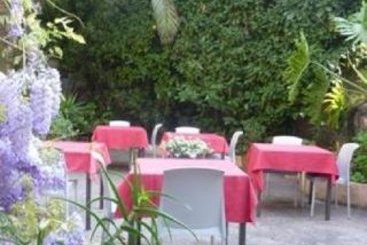 M Hotel  | Juan-les-Pins | Alpes-Maritimes | France 1