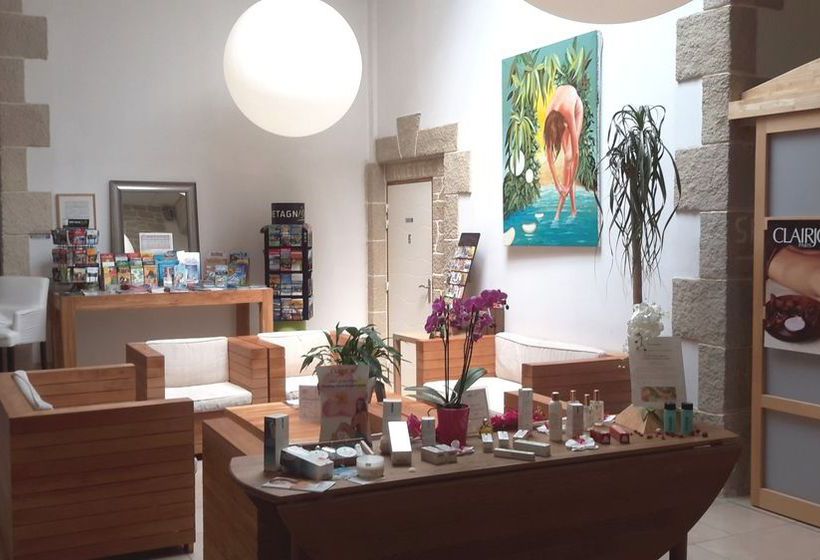 Brit Hotel Alghotel  | Cancale | Ille-et-Vilaine | France 9