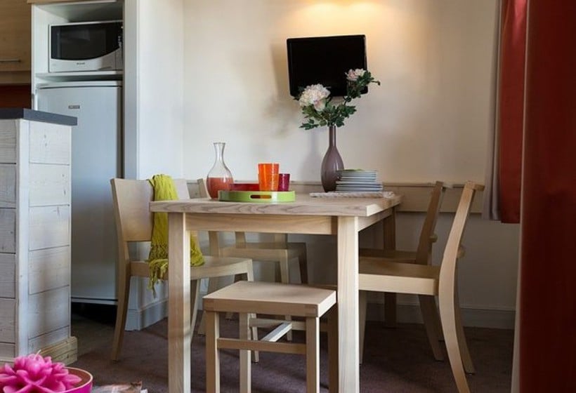 Appart'hôtel Pierre & Vacances Plagne Lauze  | Mâcot-la-Plagne | Savoie | France 16