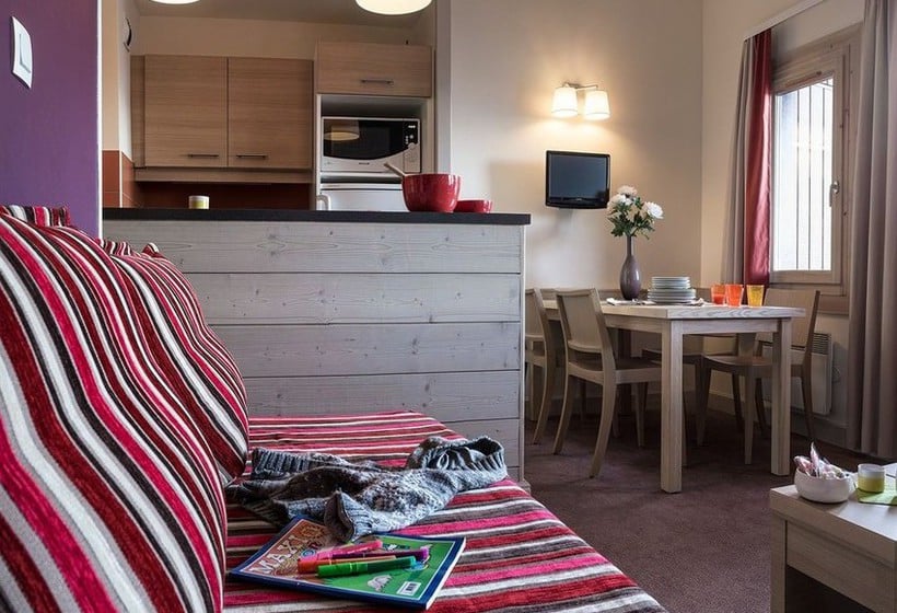 Appart'hôtel Pierre & Vacances Plagne Lauze  | Mâcot-la-Plagne | Savoie | France 4