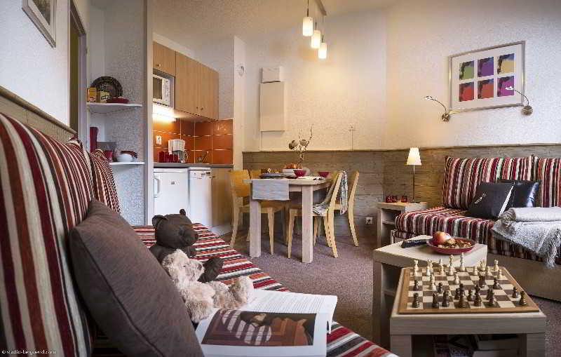 Pierre & Vacances Le Britania  | La Tania | Savoie | France 10