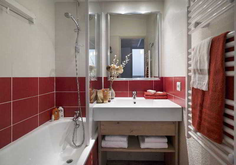 Pierre & Vacances Le Britania  | La Tania | Savoie | France 11