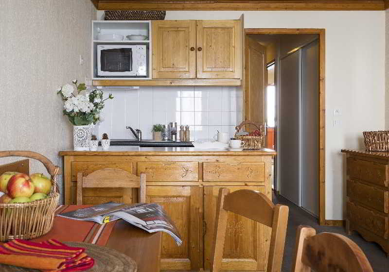 Appart'hôtel Pierre & Vacances les Valmonts  | Les Menuires | Savoie | France 2