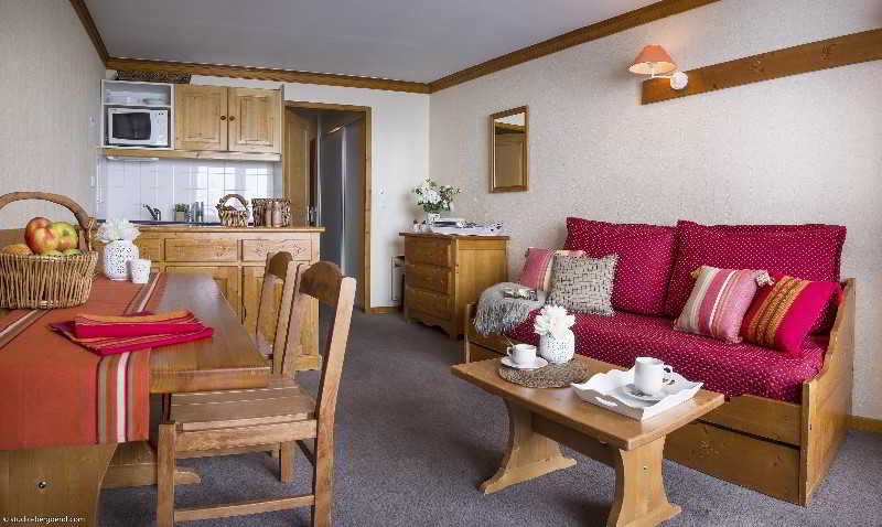 Appart'hôtel Pierre & Vacances les Valmonts  | Les Menuires | Savoie | France 3