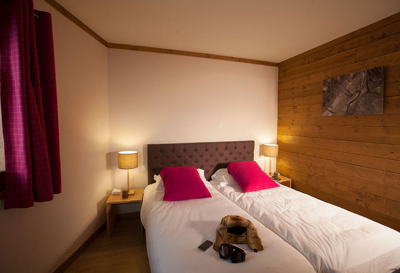 Les Chalets Du Soleil Les Menuires  | Les Menuires | Savoie | France 10