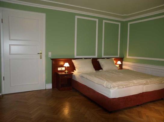 Hotel Château De Pourtalès