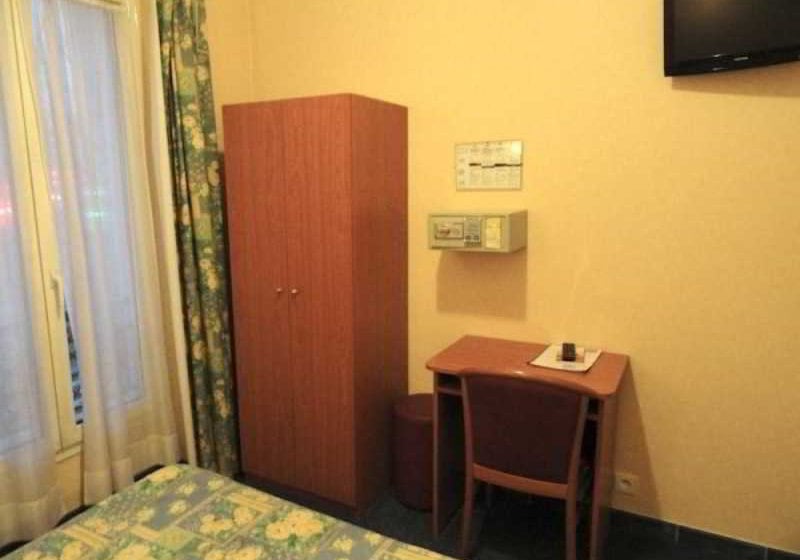 Hôtel De La Place Des Alpes  | Paris | Paris | France 1