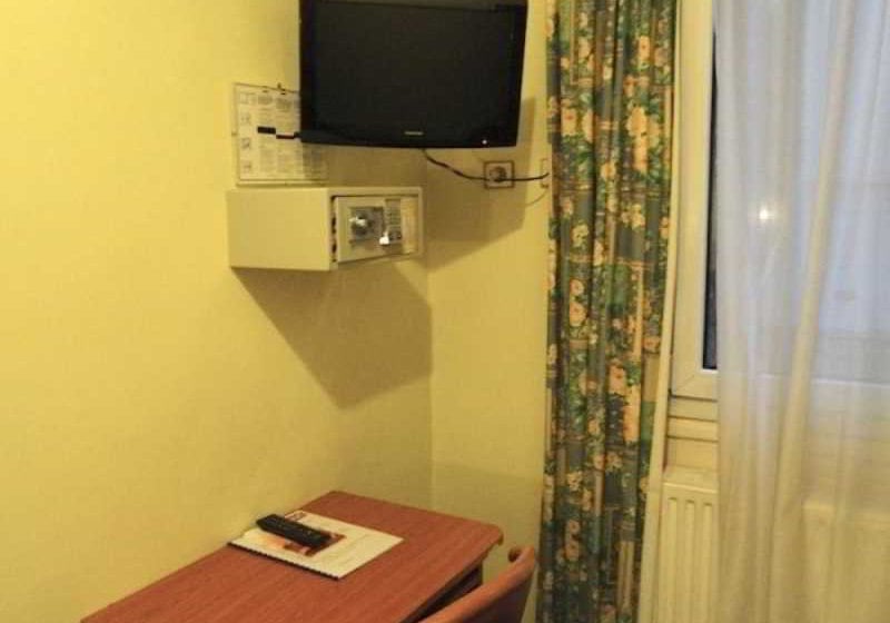 Hôtel De La Place Des Alpes  | Paris | Paris | France 2