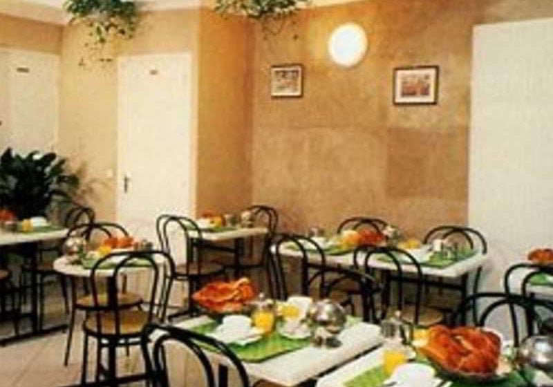 Hôtel De La Place Des Alpes  | Paris | Paris | France 6