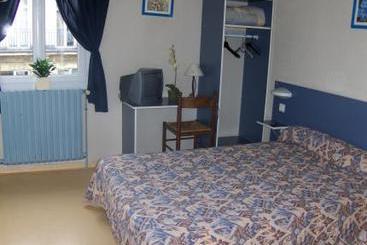 Hotel Le Juliano  | Carbon-Blanc | Gironde | France 9