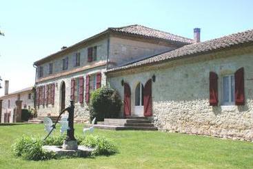 Hotel di Montagna Le Farat  | Auvillar | Tarn-et-Garonne | Francia