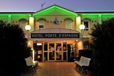 Le P'tit Dej-HOTEL Porte d'Espagne Pirineos Orientales