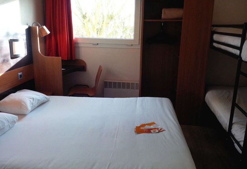 Hôtel Premiere Classe Maurepas CC Paris West  | Maurepas | Yvelines | France 6