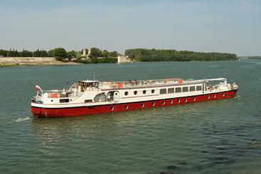 Le Boatel Hotel Arles Bocas del Ródano