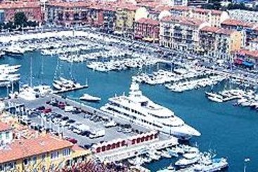 Hostel Baccarat  | Nice | Alpes-Maritimes | France 4