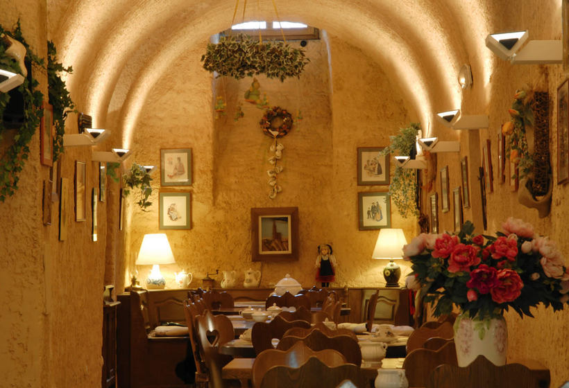 Hotel Couvent Du Franciscain Bajo Rin