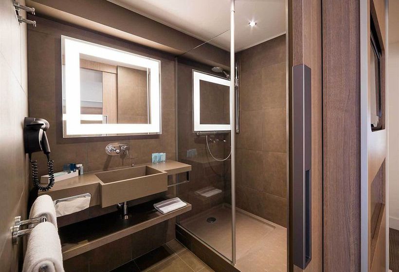 Novotel Rennes Centre Gare  | Rennes | Ille-et-Vilaine | France 15