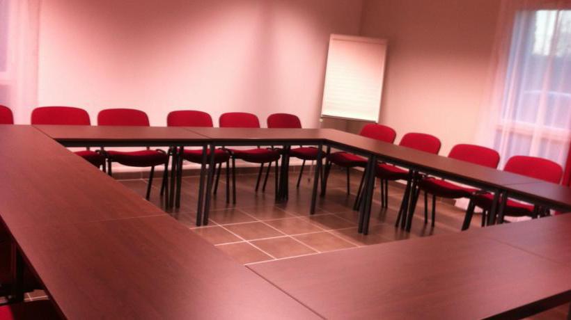 Hôtel Balladins Carcassonne Pont Rouge  | Carcassonne | Aude | France 11