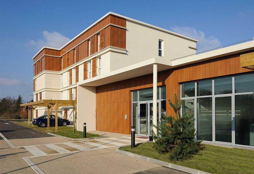 Appart'hôtel Residhome Paris Guyancourt 