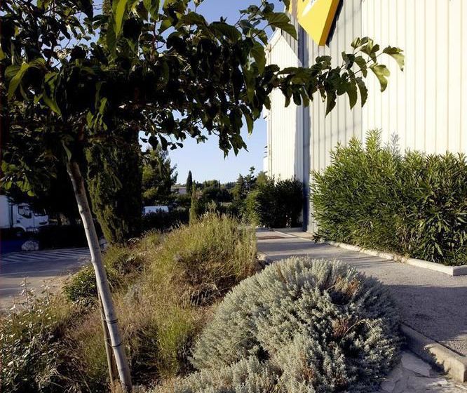 Hôtel Premiere Classe Salon De Provence  | Salon de Provence | Bouches du Rhone | France 13