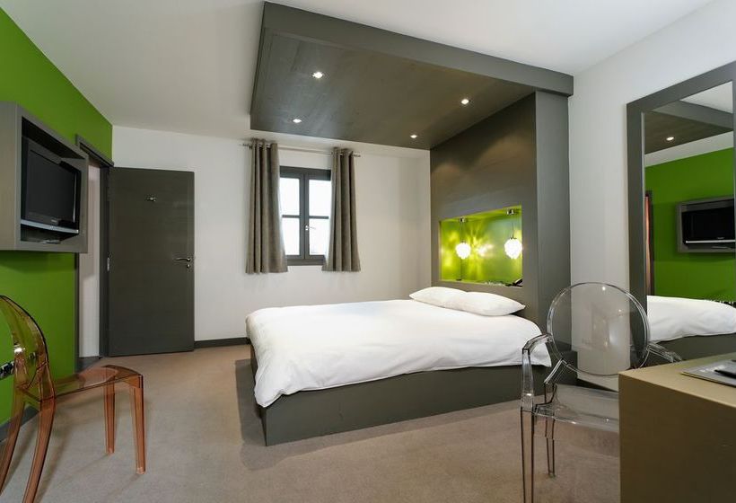 Hotel La Maison Rouge 3 