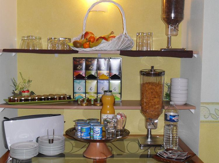 Hôtel Adour  | Pau | Pyrenees-Atlantiques | France 1