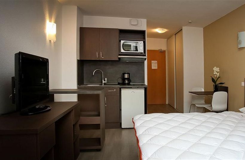 Hôtel Résidence Les Loges du Park  | Aix-les-Bains | Savoie | France 9