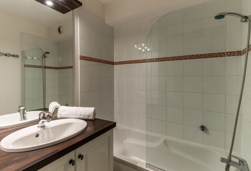 Domaine De Bourgeac Paradou  | Paradou | Bouches du Rhone | France 15